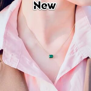 New Vintage .925 Sterling Silver Chain Square Emerald Gemstone Pendant Necklace